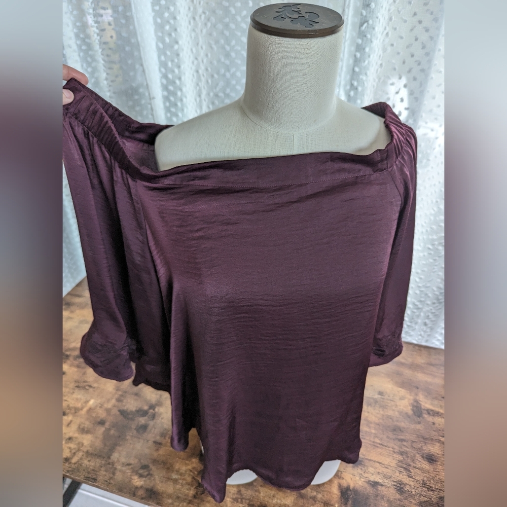 NWT Jennifer Lopez Burgundy Blouse - Picture 6 of 8